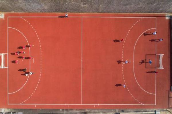 了解顶级体育培训师资团队组成(图1)